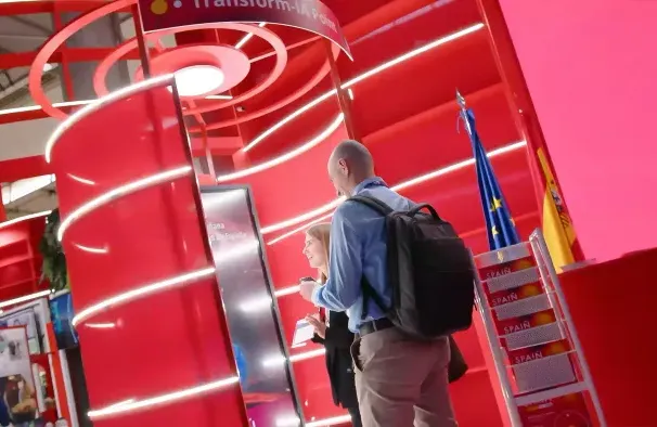 Photo-AI Interactive