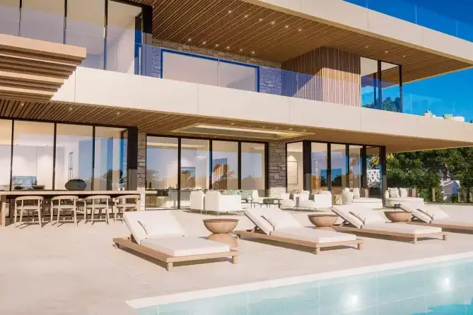 Paraíso Barronal: terraza con piscina y techo de madera