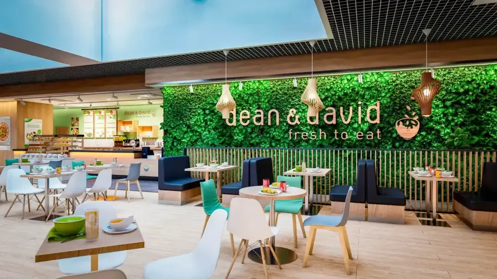 Dean & David: restaurante con jardín vertical
