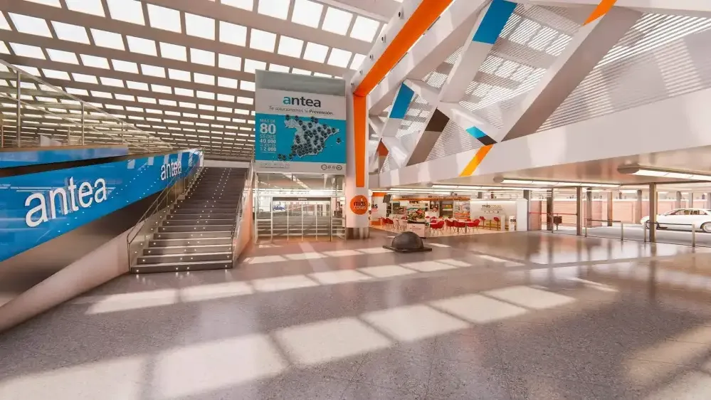 Quiosco comercial en vestíbulo de estación